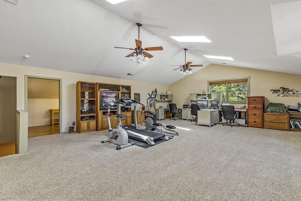 2095 Knowles Road Medford, OR 97501 - Photo 23 of 34 Gallery Image 23