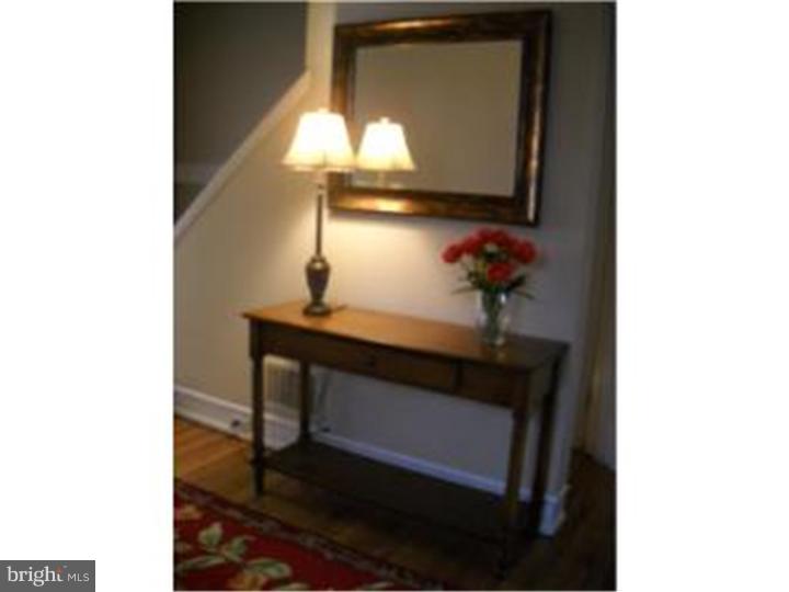 306 Chamounix Road Wayne, PA 19087 - Photo 2 of 18 Foyer