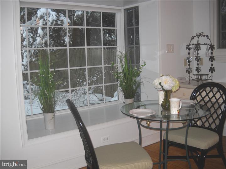306 Chamounix Road Wayne, PA 19087 - Photo 12 of 18 Kitchen