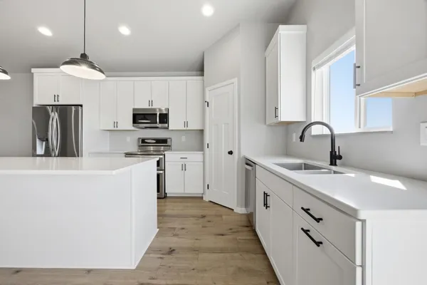 $434,900 | 2600 74th Avenue South, Fargo, ND 58104