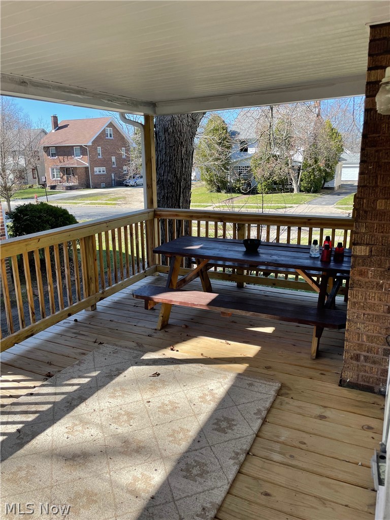 3290 Altamont Road Cleveland, OH 44118 - Photo 11 of 25 Gallery Image 11