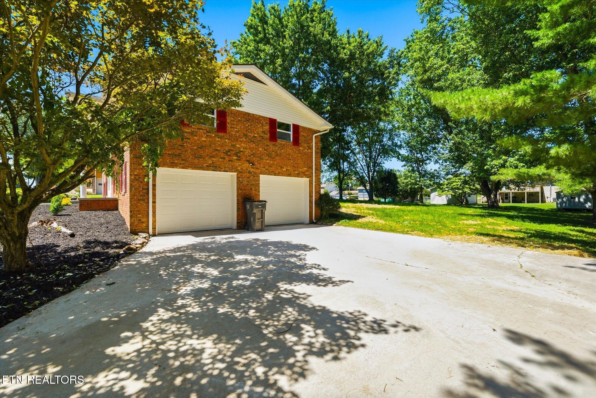 428 Phyllis Circle Talbott, TN 37877 - Photo 25 of 35 32-428-Phyllis-Cir-Talbott-TN-32