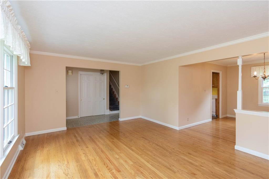 4607 Melbourne Road Indianapolis, IN 46228 - Photo 6 of 26 Gallery Image 6