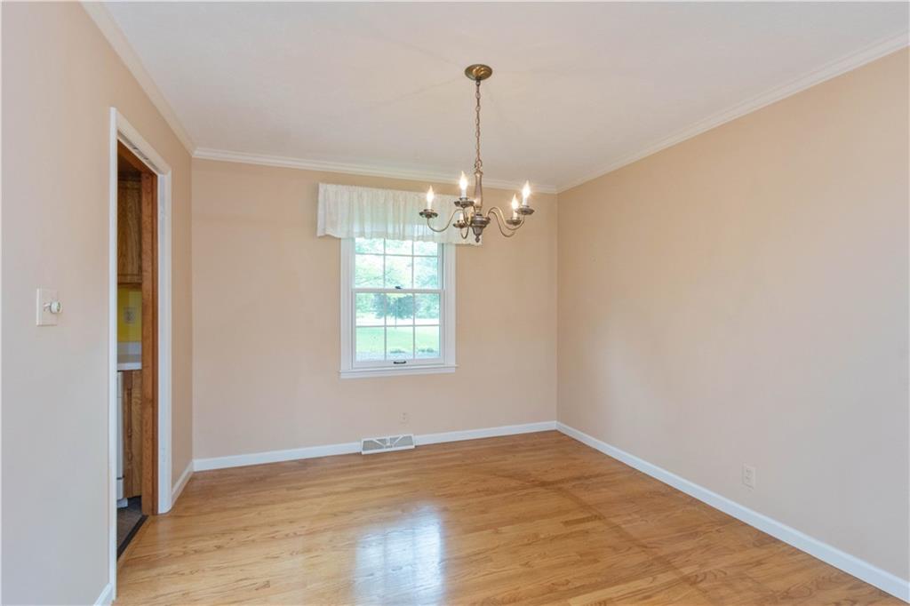 4607 Melbourne Road Indianapolis, IN 46228 - Photo 7 of 26 Gallery Image 7