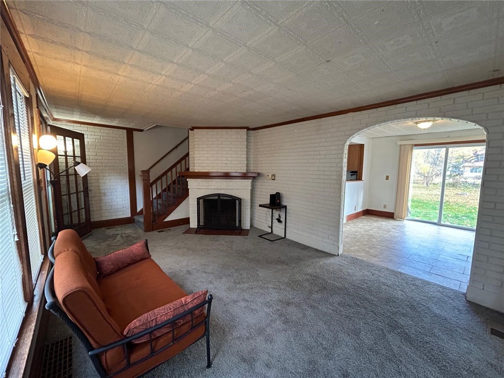 125 Windsor Road Greece, NY 14612 - Photo 5 of 31