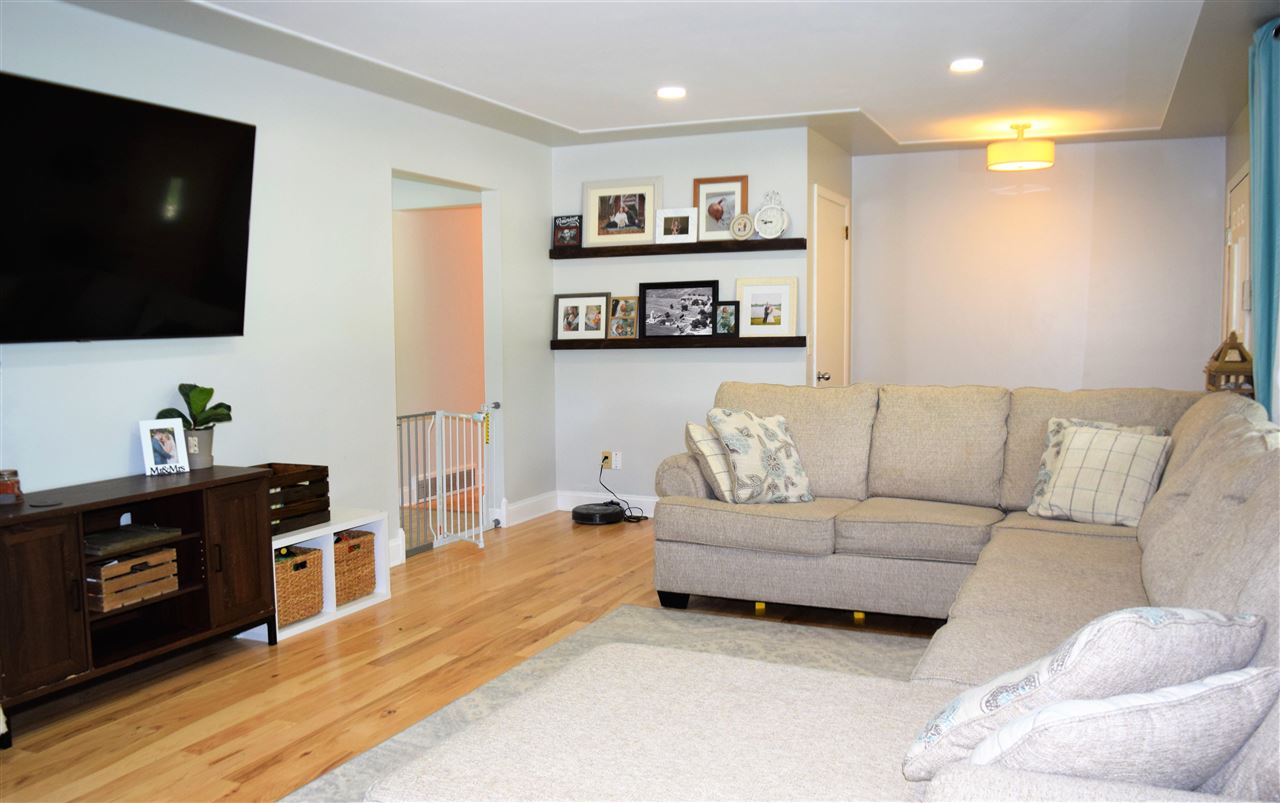 1405 Watson Road Mount Pleasant, MI 48858 - Photo 10 of 35 1891289-9.JPG