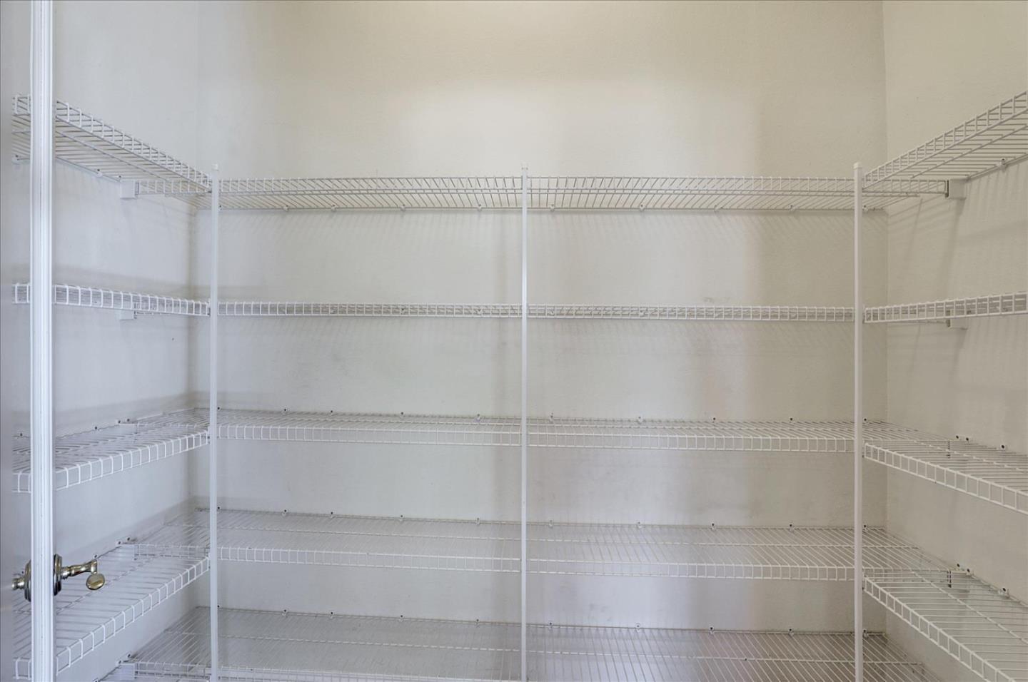 10925 Miramonte Road Cupertino, CA 95014 - Photo 27 of 75 Gallery Image 27
