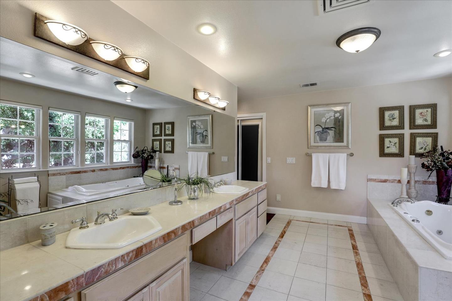 10925 Miramonte Road Cupertino, CA 95014 - Photo 42 of 75 Gallery Image 42