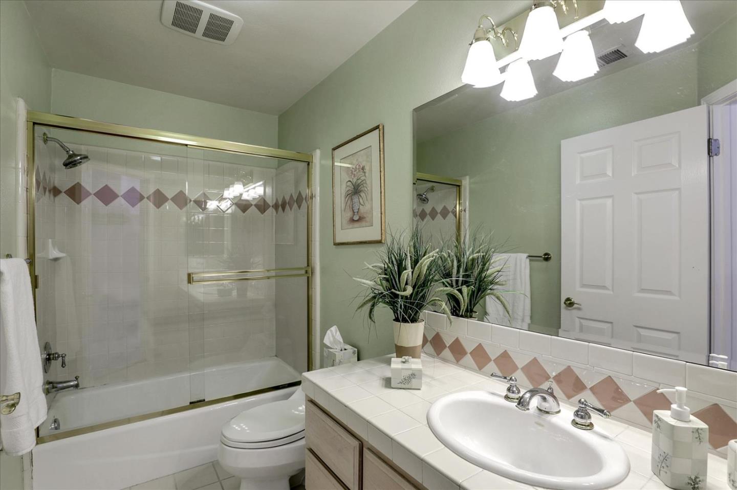 10925 Miramonte Road Cupertino, CA 95014 - Photo 58 of 75 Gallery Image 58