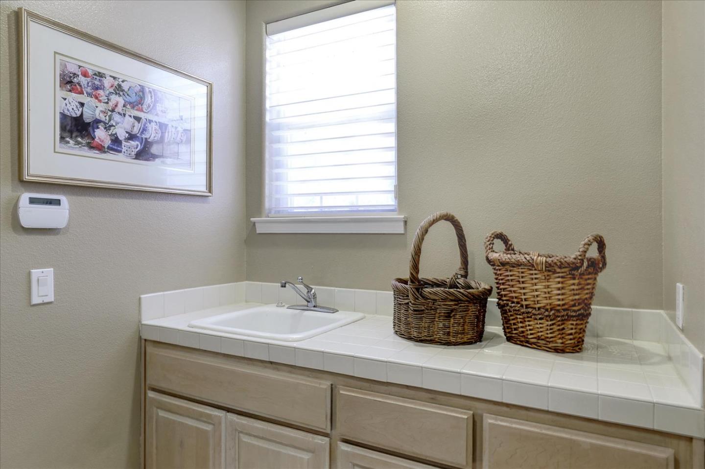 10925 Miramonte Road Cupertino, CA 95014 - Photo 65 of 75 Gallery Image 65