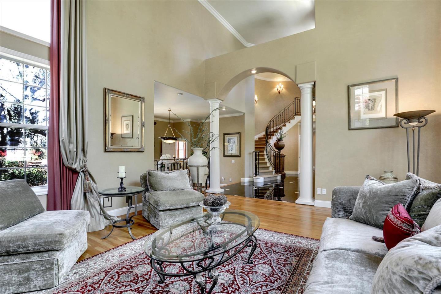 10925 Miramonte Road Cupertino, CA 95014 - Photo 9 of 75 Gallery Image 9