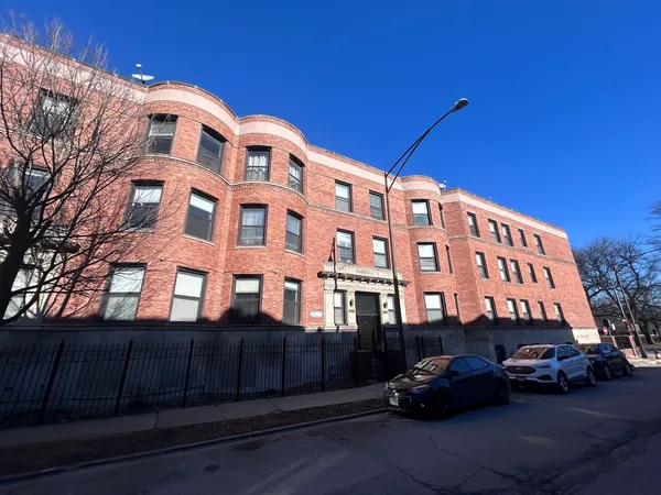 $1,300 | 368 East 59th Street, Unit 1, Chicago, IL 60637