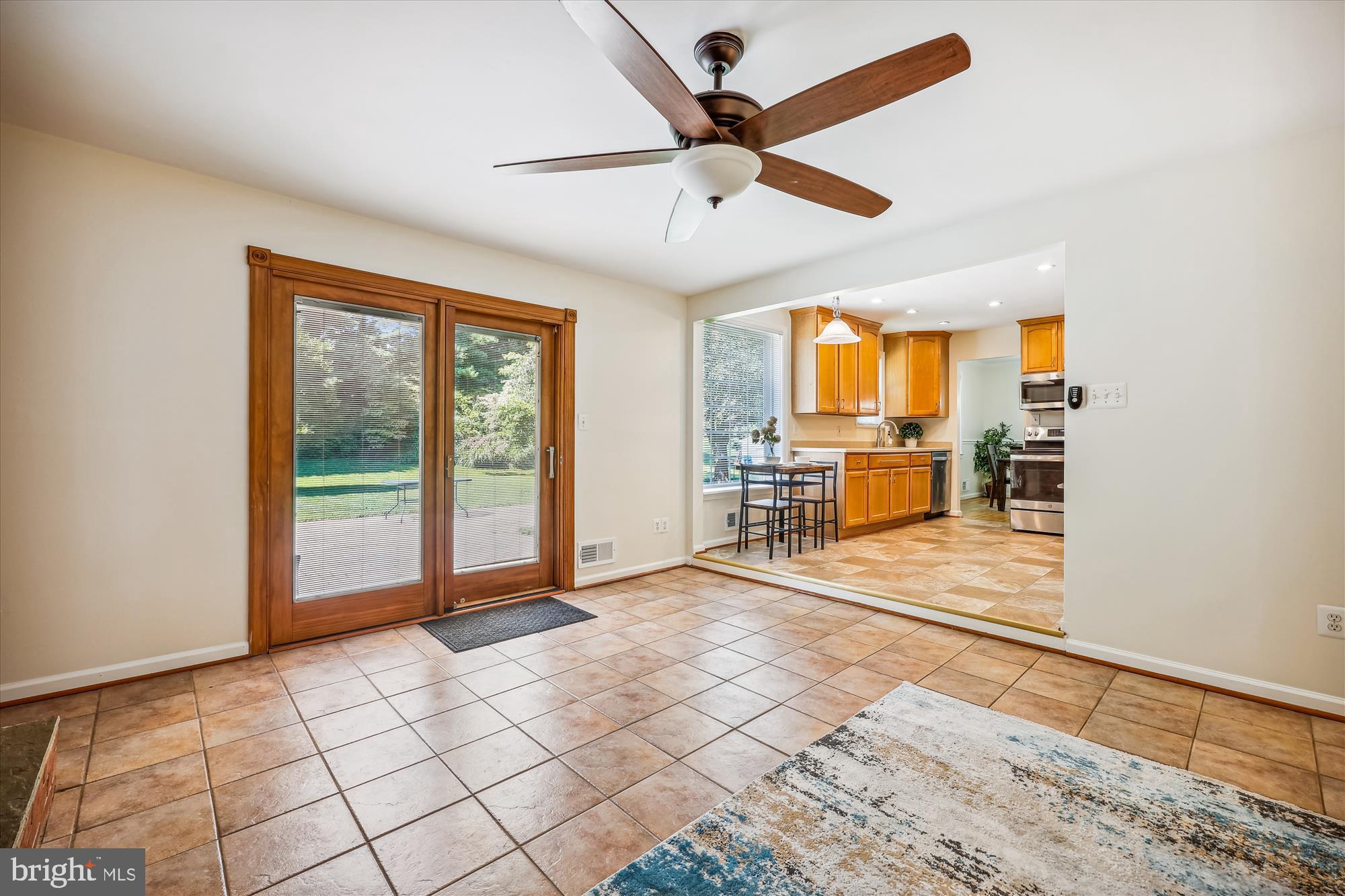 1816 Queensguard Road Silver Spring, MD 20906 - Photo 22 of 59