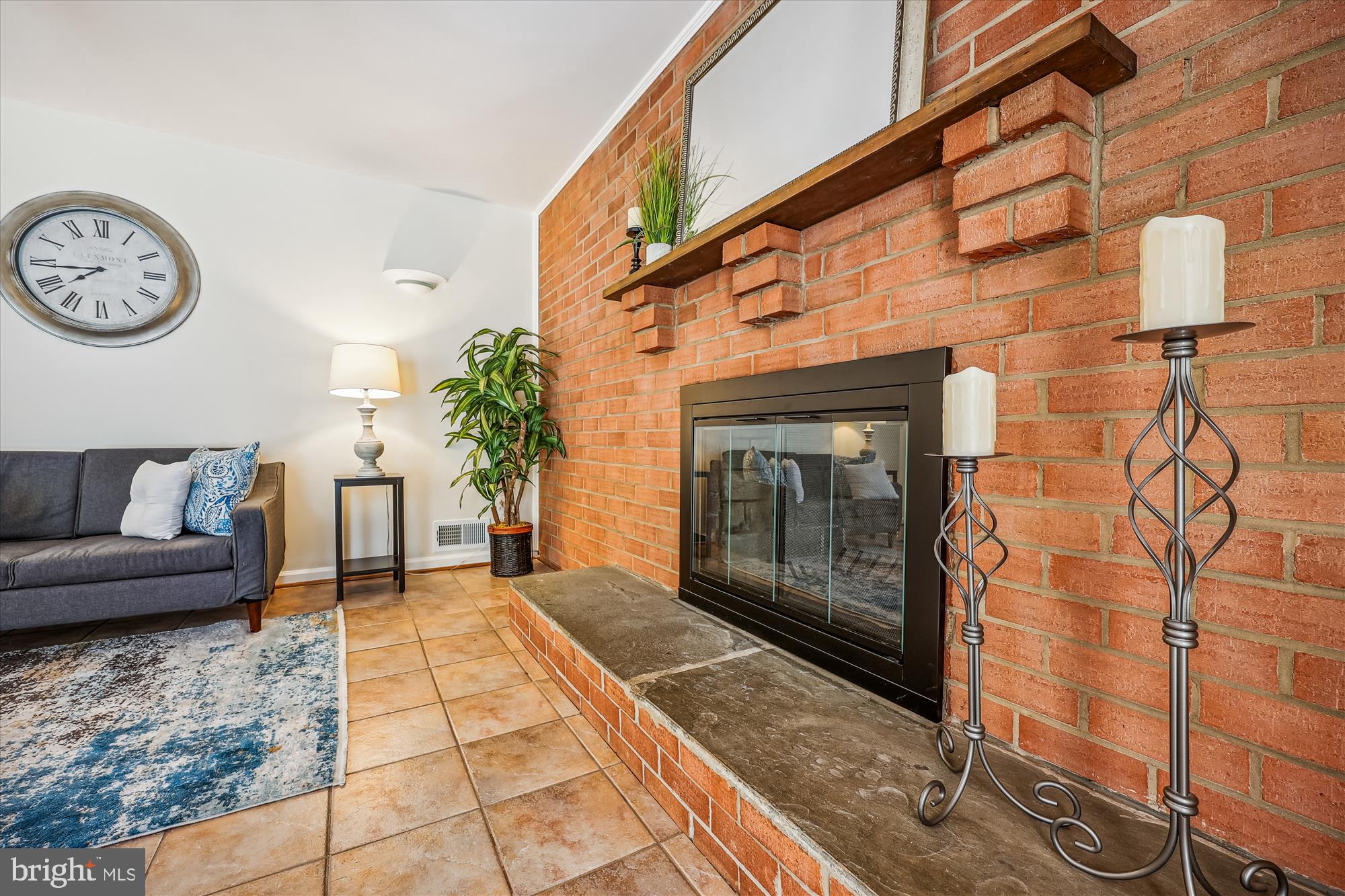 1816 Queensguard Road Silver Spring, MD 20906 - Photo 24 of 59