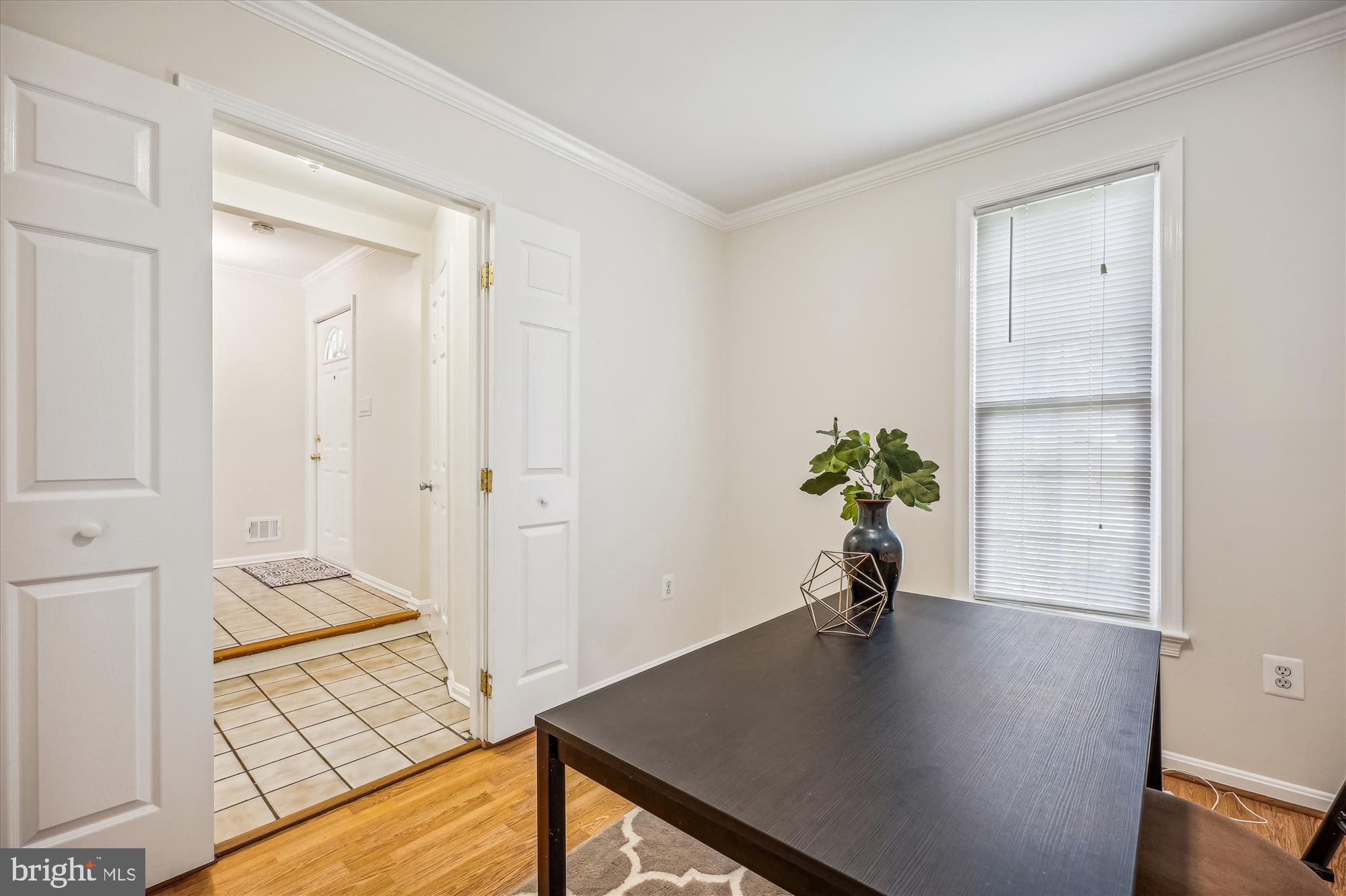 1816 Queensguard Road Silver Spring, MD 20906 - Photo 10 of 59