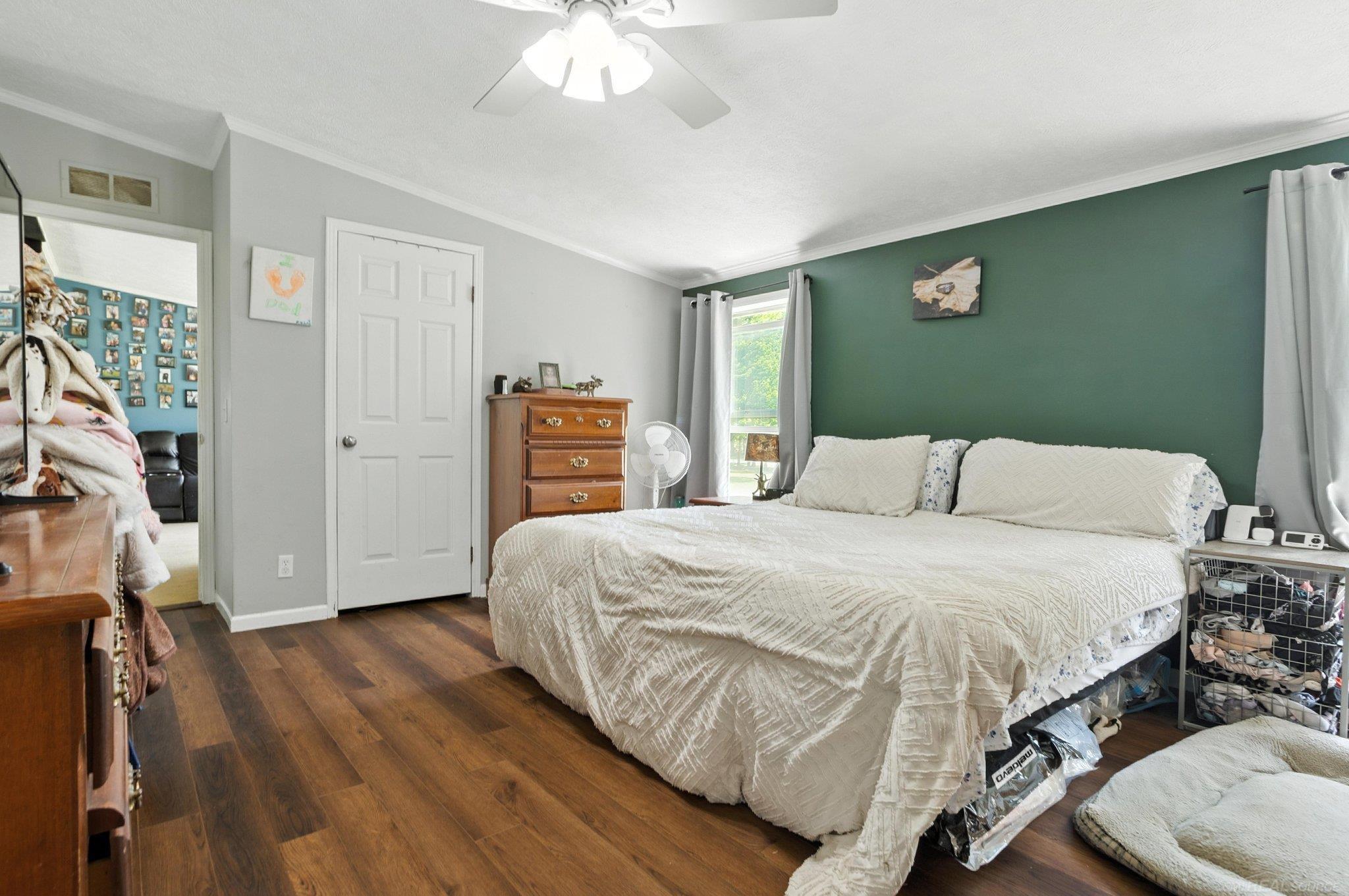 12240 Griffin Road Memphis, MI 48041 - Photo 23 of 25 50178667-aa11e979-8449-469f-9b3a-bf529603de42.JPG