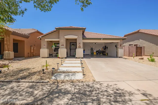 $379,999 | 518 South 114th Avenue, Avondale, AZ 85323
