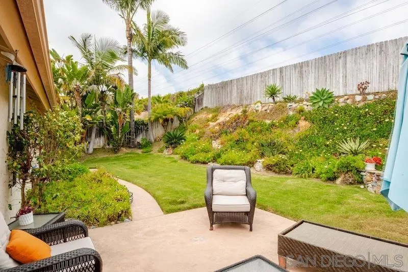 241 Rodney Avenue Encinitas, CA 92024 - Photo 16 of 18