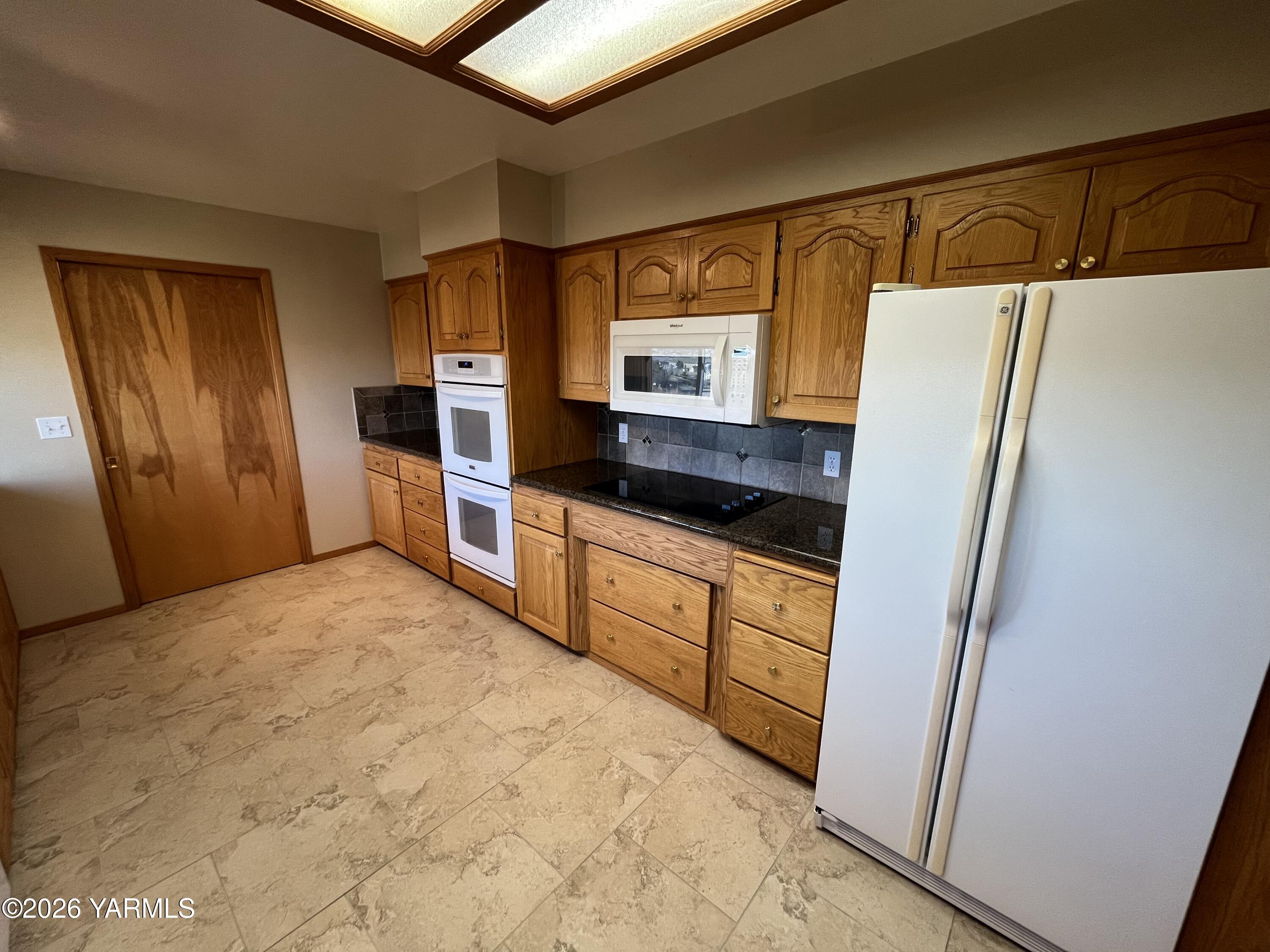 330 Parish Road Selah, WA 98942 - Photo 11 of 45 upstairs kitchen