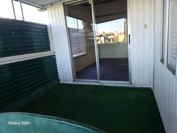 a view of a garage