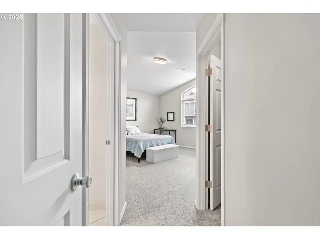 a bathroom with a toilet