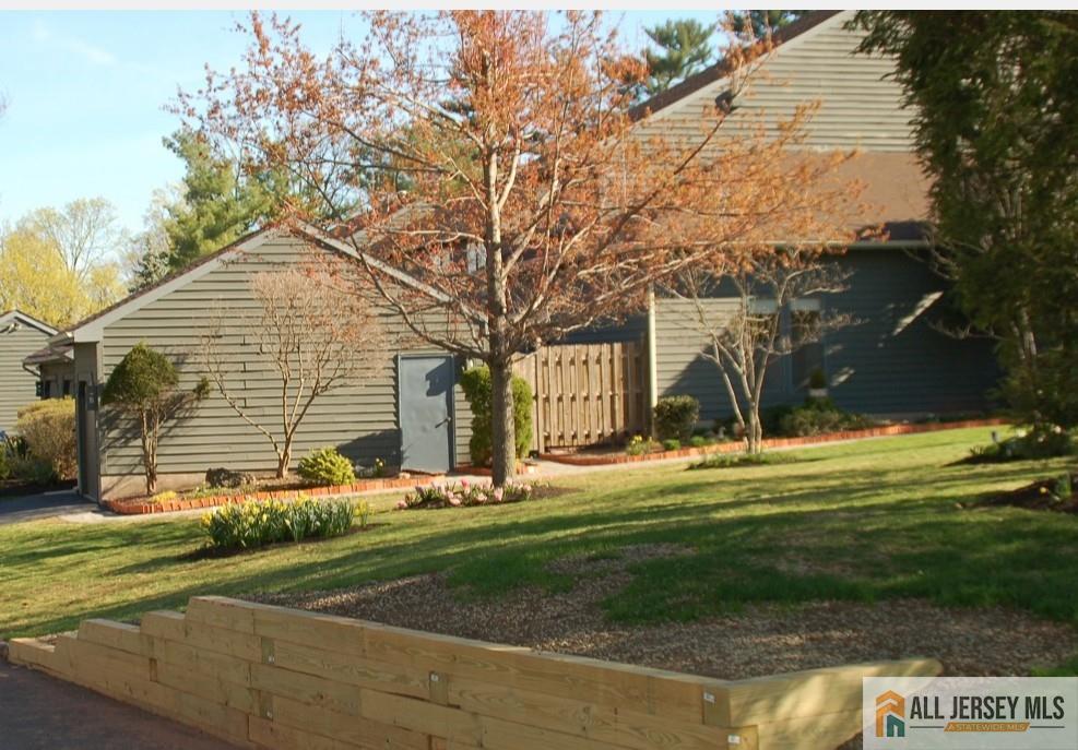 37 Giggleswick Way, Unit 37 Edison, NJ 08820 - Photo 3 of 7