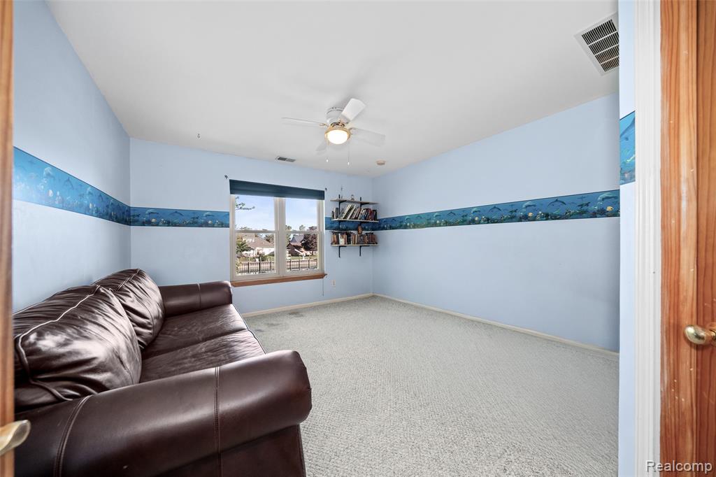 7214 Cardinal Road Algonac, MI 48001 - Photo 12 of 50