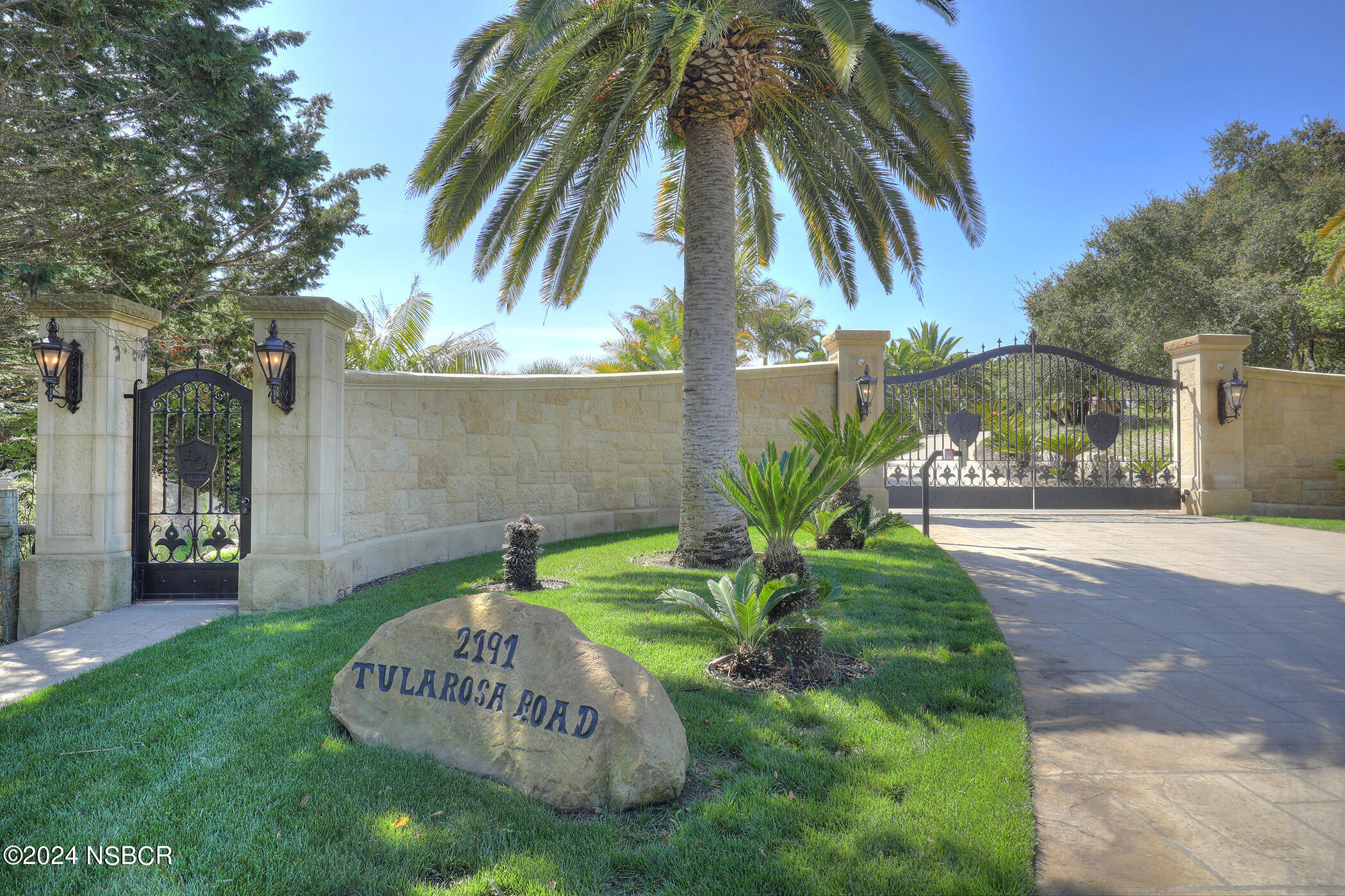 2191 Tularosa Road Lompoc, CA 93436 - Photo 2 of 67 a front view of a house with garden