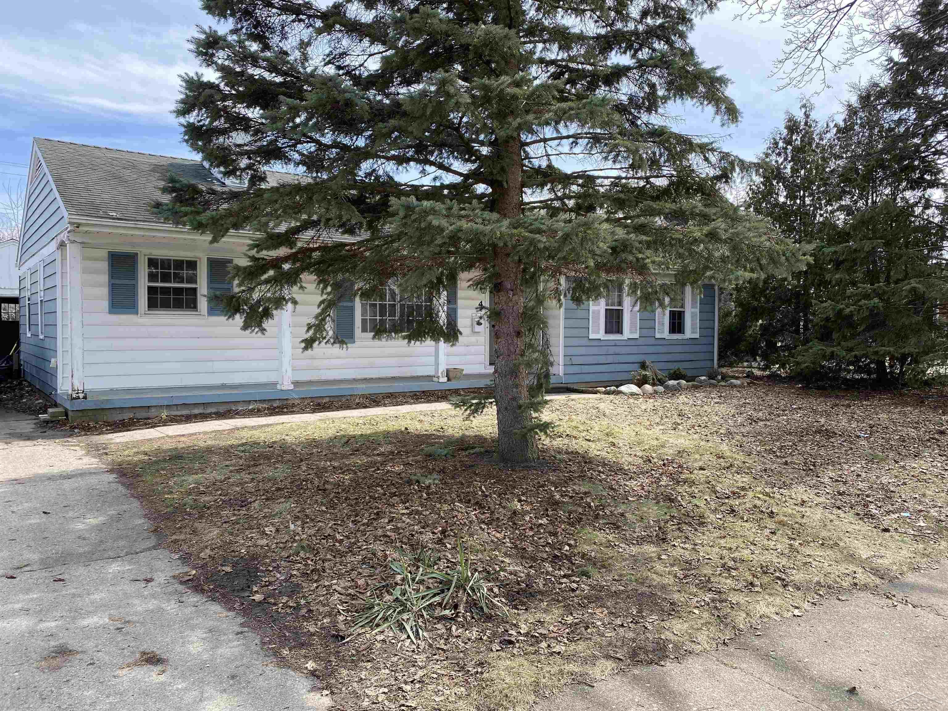 4 Ruggles Road Saginaw, MI 48602 - Photo 2 of 15 4 Ruggles Rd.