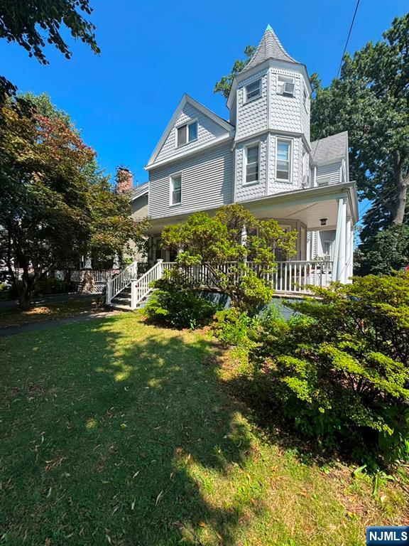 42 Donaldson Avenue Rutherford, NJ 07070 - Photo 1 of 1 Gallery Image 1