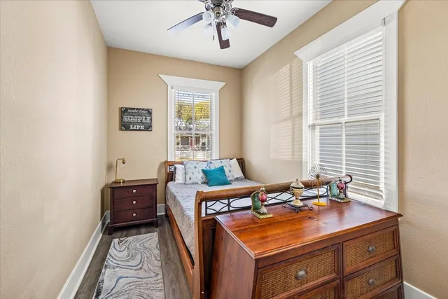 $2,400 | 2823 Avenue Q, Unit A, Galveston, TX 77550