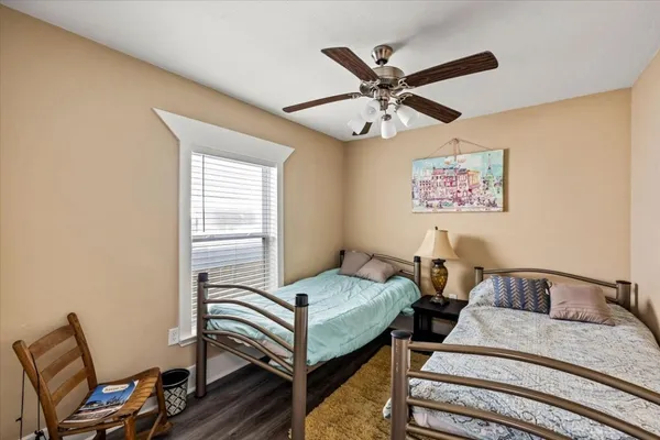 $2,000 | 2823 Avenue Q, Unit A, Galveston, TX 77550