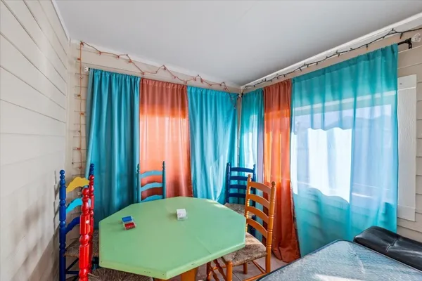 $2,000 | 2823 Avenue Q, Unit A, Galveston, TX 77550