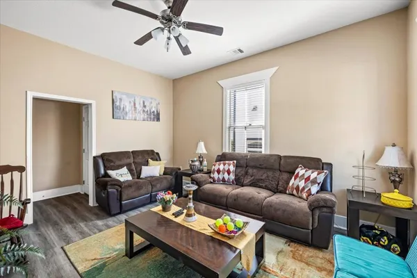 $2,000 | 2823 Avenue Q, Unit A, Galveston, TX 77550