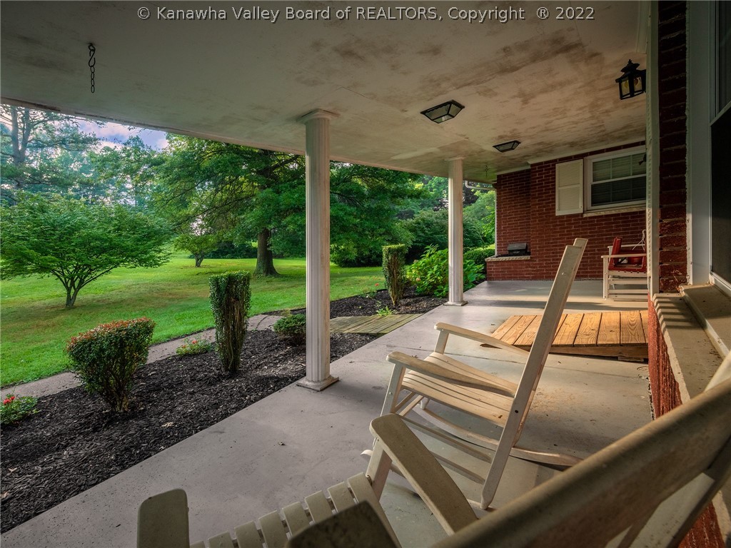 9458 Teays Valley Road Scott Depot, WV 25560 - Photo 5 of 21 Gallery Image 5