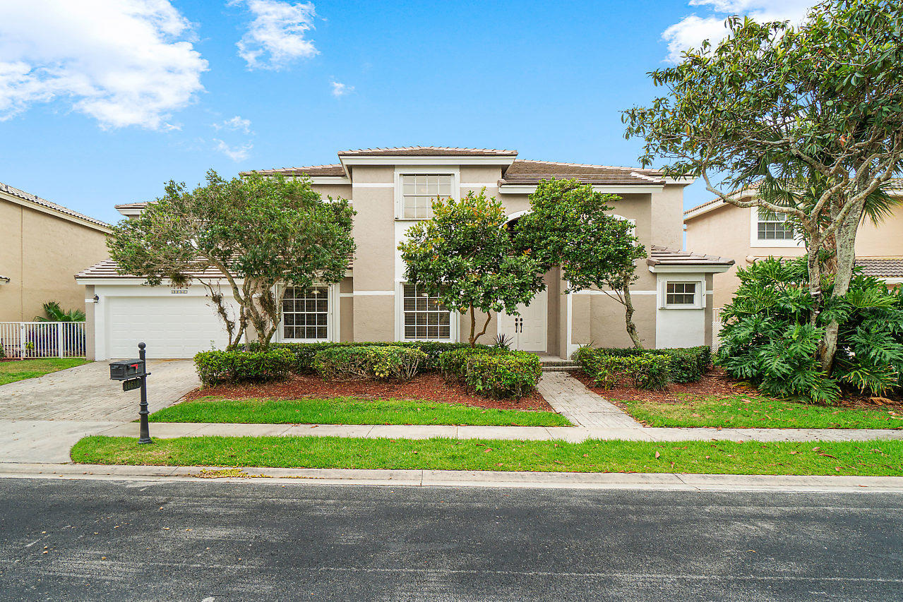 10610 Wheelhouse Circle Boca Raton, FL 33428 - Photo 5 of 58 002-10610WheelhouseCir-BocaRaton-FL-smal