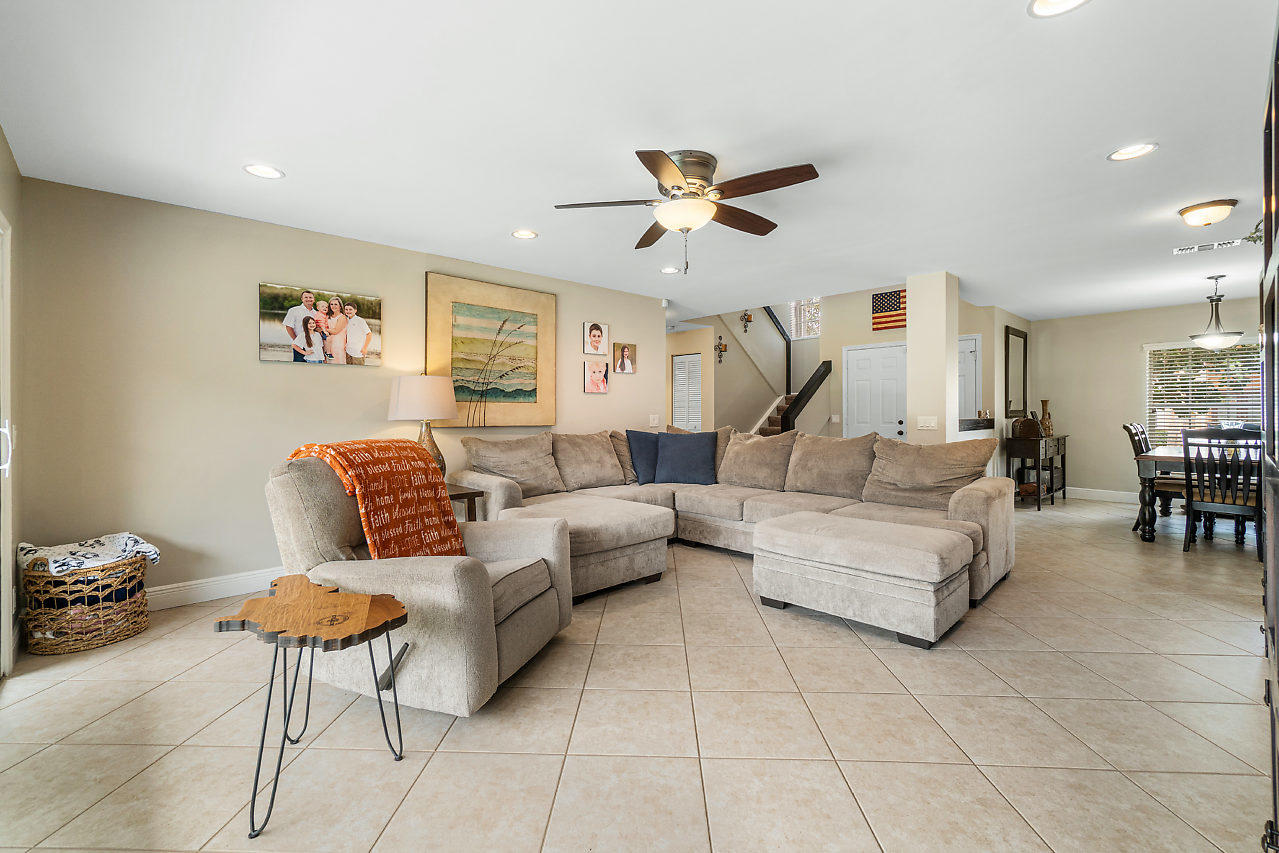 10610 Wheelhouse Circle Boca Raton, FL 33428 - Photo 10 of 58 008-10610WheelhouseCir-BocaRaton-FL-smal