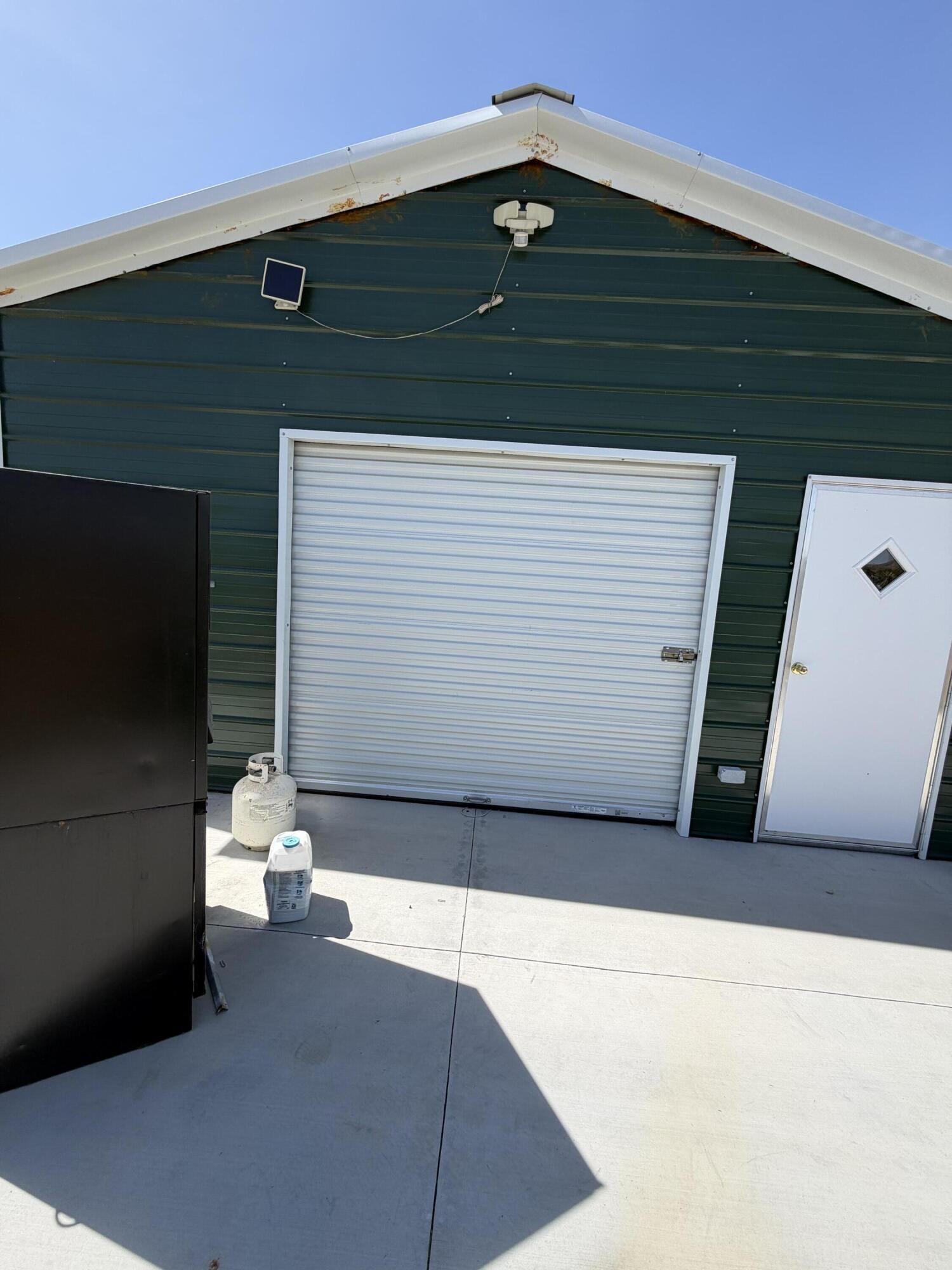 50988 Canyon Road Morongo Valley, CA 92256 - Photo 60 of 68 a view of backyard