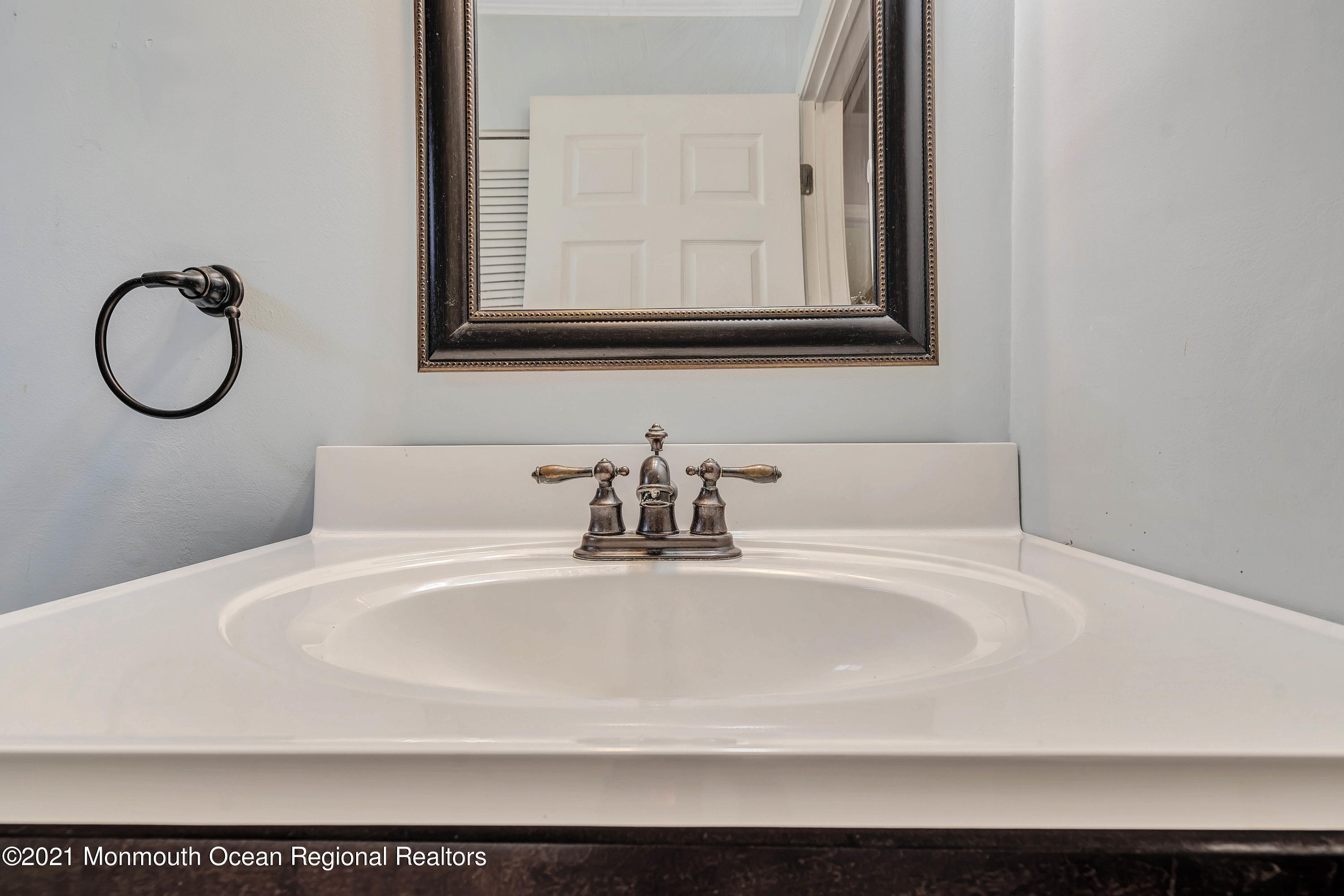 14 Maidstone Way Manchester Township, NJ 08759 - Photo 28 of 49 a bathroom with a bathtub
