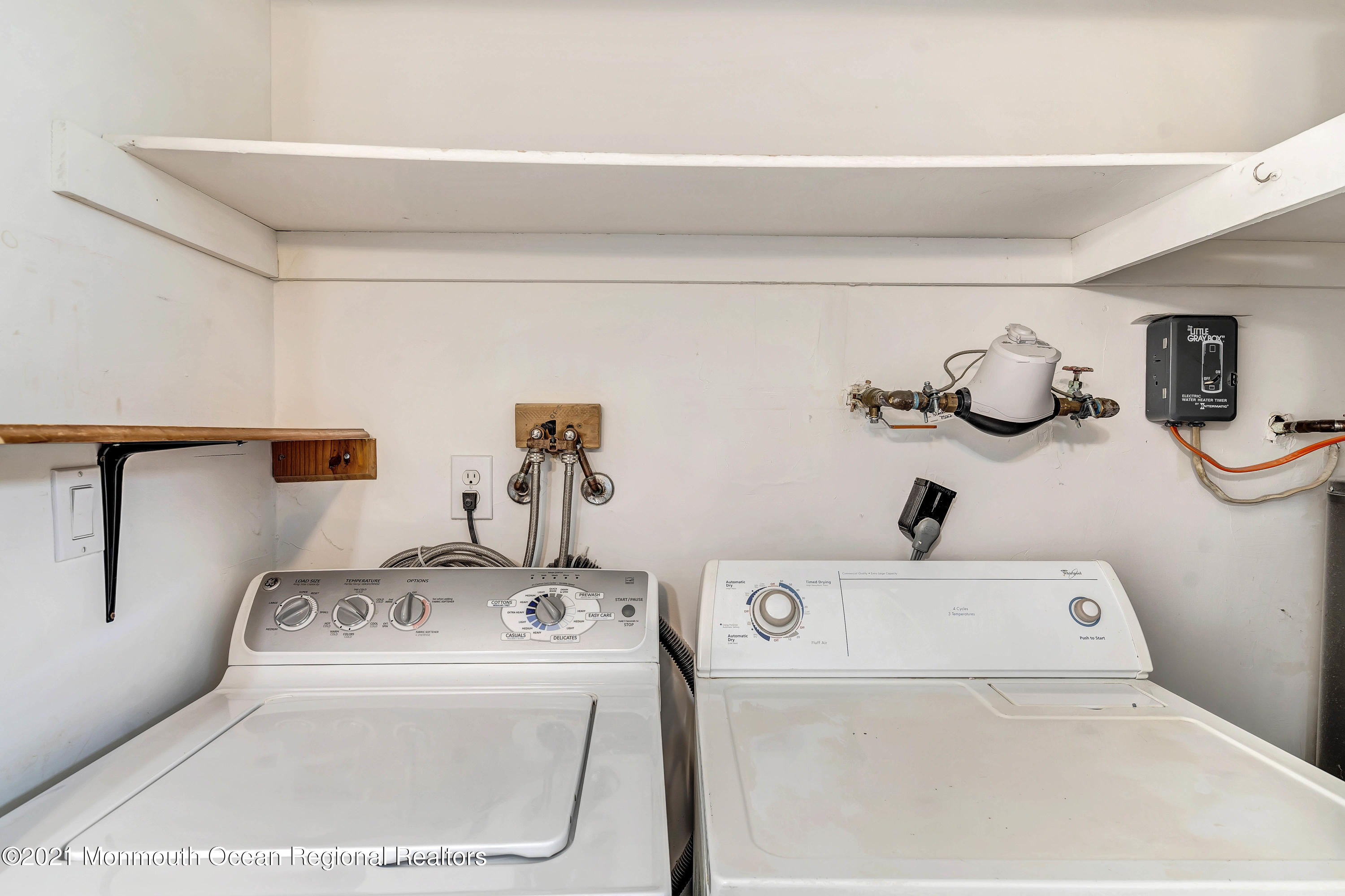 14 Maidstone Way Manchester Township, NJ 08759 - Photo 41 of 49 a view of kitchen appliances