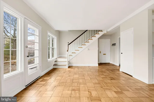 $489,000 | 1455 Martha Custis Drive, Alexandria, VA 22302