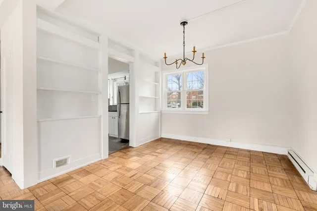 $489,000 | 1455 Martha Custis Drive, Alexandria, VA 22302