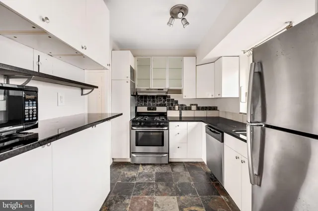 $489,000 | 1455 Martha Custis Drive, Alexandria, VA 22302