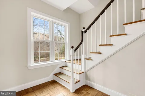 $489,000 | 1455 Martha Custis Drive, Alexandria, VA 22302