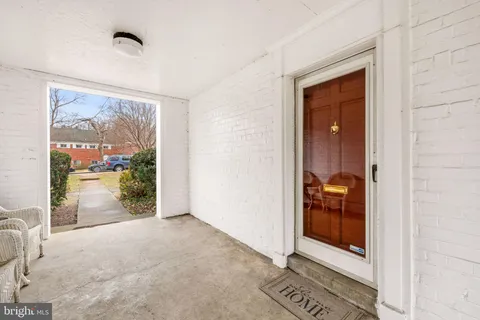 $489,000 | 1455 Martha Custis Drive, Alexandria, VA 22302