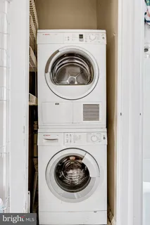 $489,000 | 1455 Martha Custis Drive, Alexandria, VA 22302