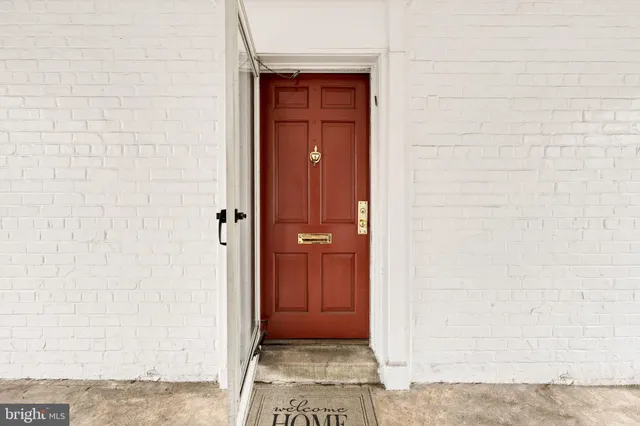 $489,000 | 1455 Martha Custis Drive, Alexandria, VA 22302