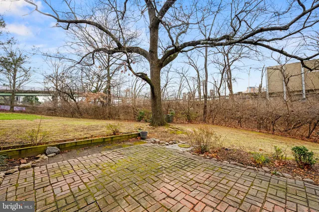 $489,000 | 1455 Martha Custis Drive, Alexandria, VA 22302