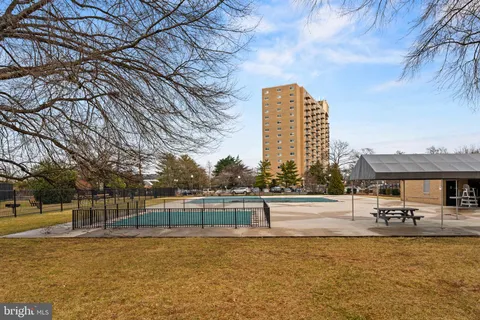 $489,000 | 1455 Martha Custis Drive, Alexandria, VA 22302