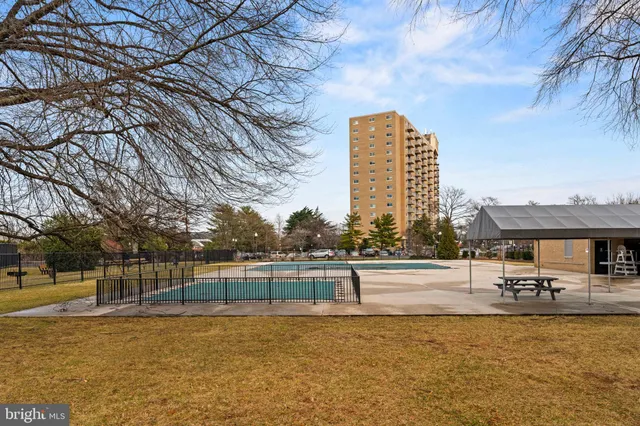 $489,000 | 1455 Martha Custis Drive, Alexandria, VA 22302